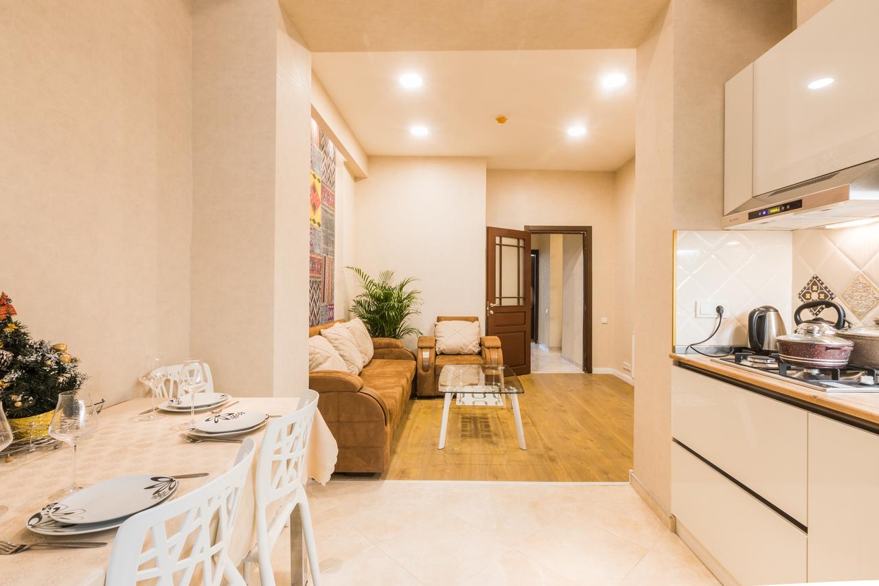 Sweet Home Apartment Tiflis Exterior foto