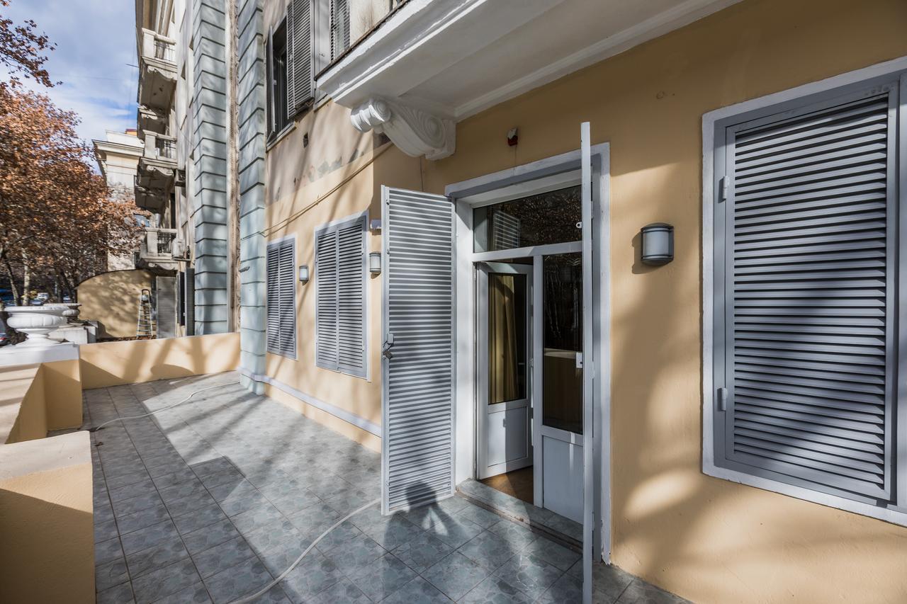 Sweet Home Apartment Tiflis Exterior foto